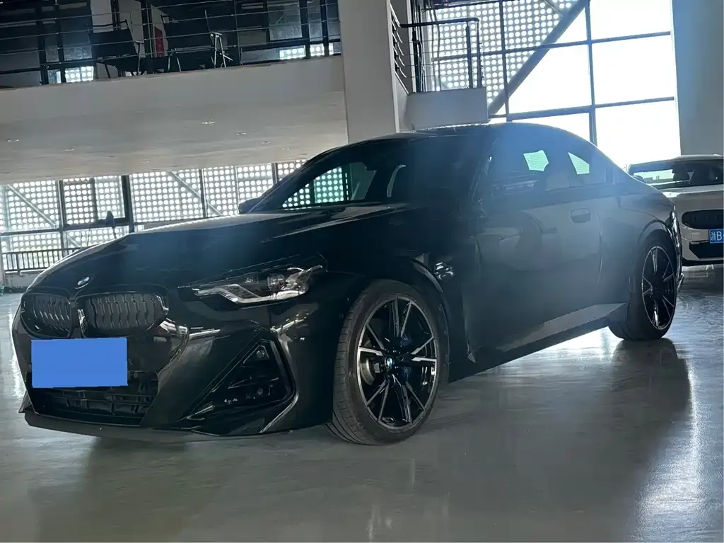 BMW M240i