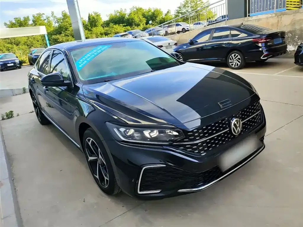 Volkswagen Passat — фото 6