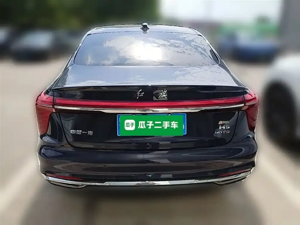 Hongqi H5 — фото 2