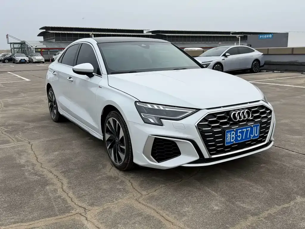 Audi A3 — фото 8
