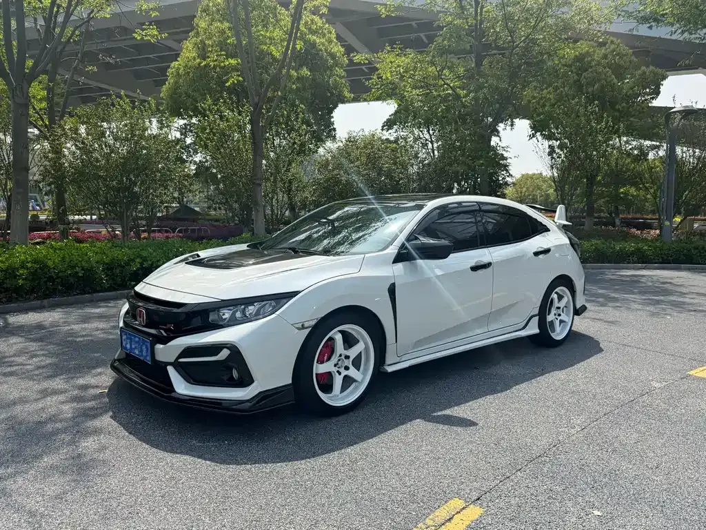 Honda Civic — фото 1