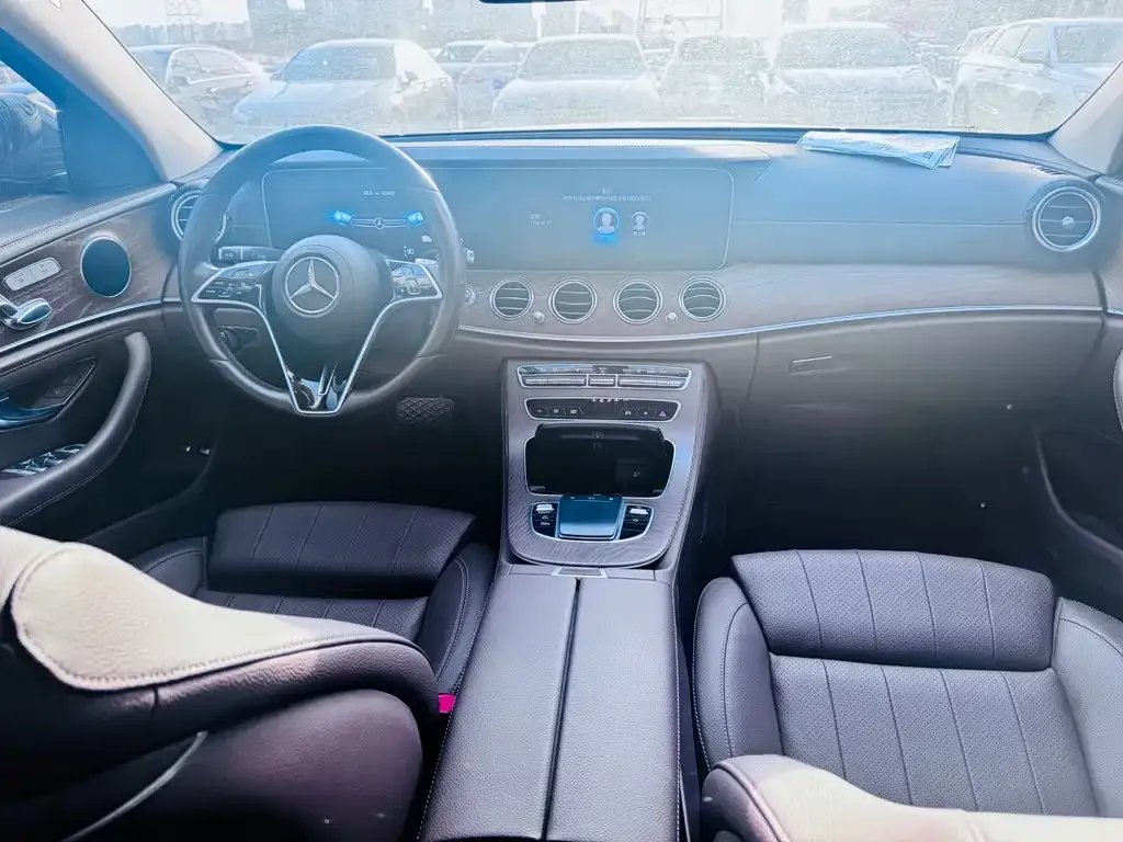 Mercedes-Benz E-Class New Energy 2022 из CN, фото 3