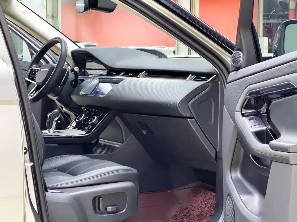 Land Rover Evoque 2021 из CN, фото 2