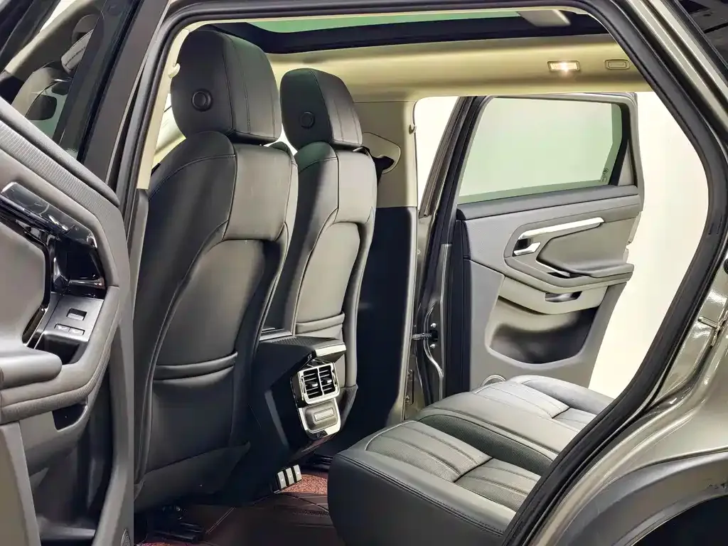 Land Rover Evoque 2021 из CN, фото 5