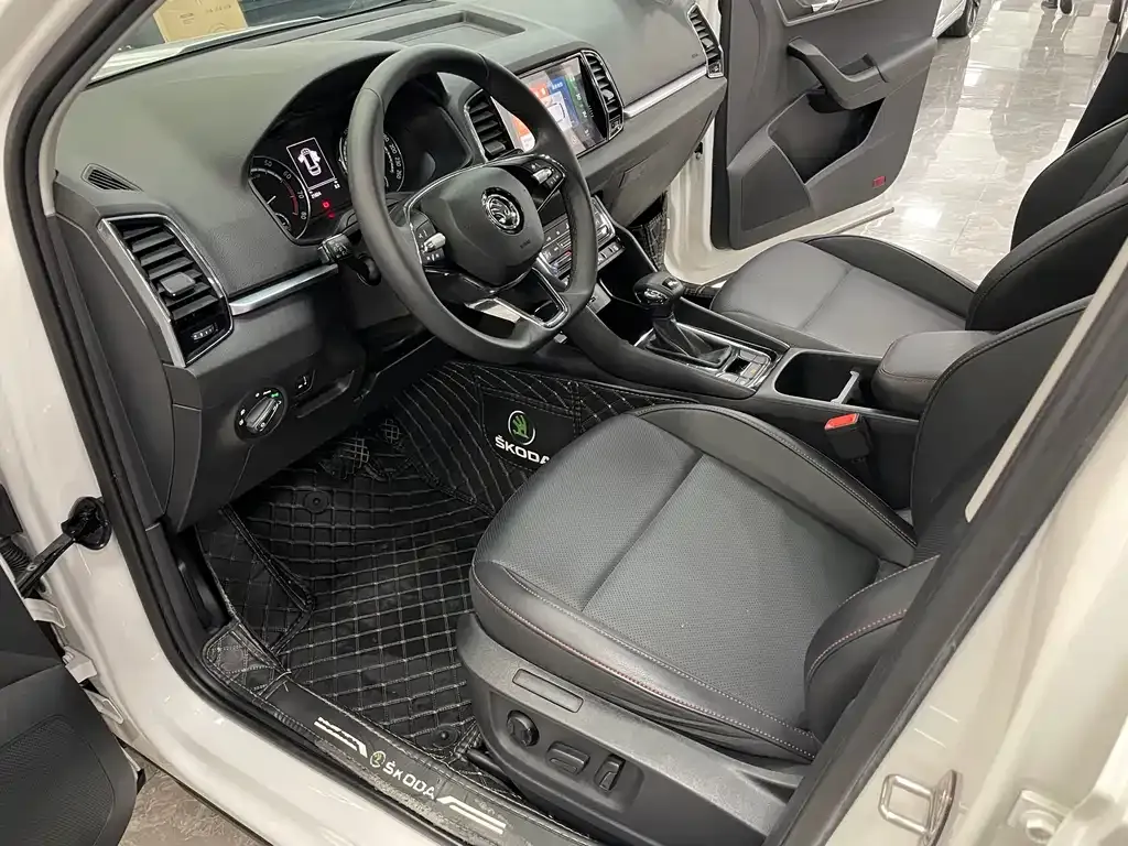 Skoda Karoq 2021 из CN, фото 8