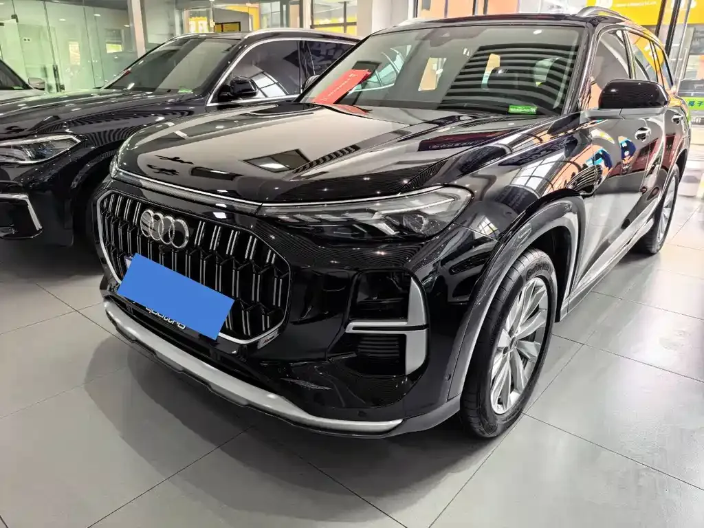 Audi Q6