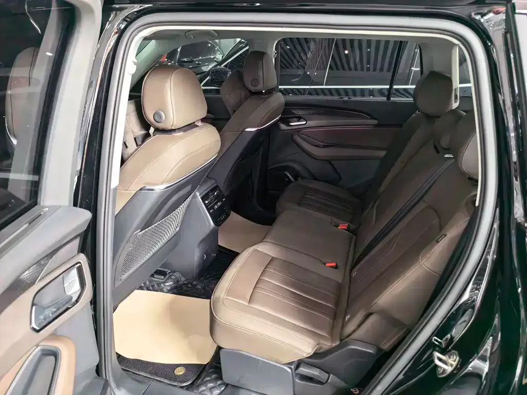 Audi Q6 2024 из CN, фото 6