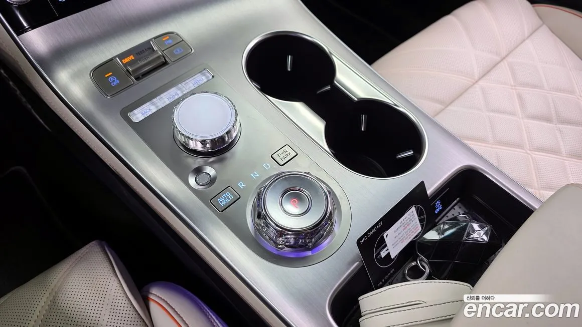 Genesis GV70 — фото 10
