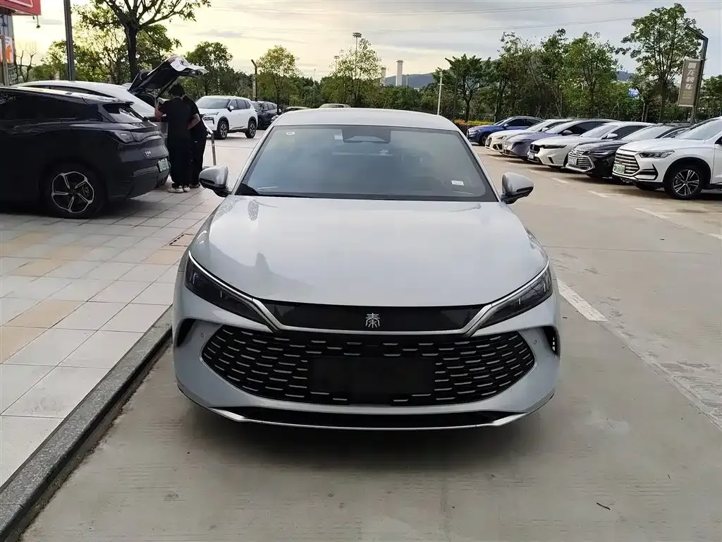 BYD Qin L 2025 из CN, фото 6