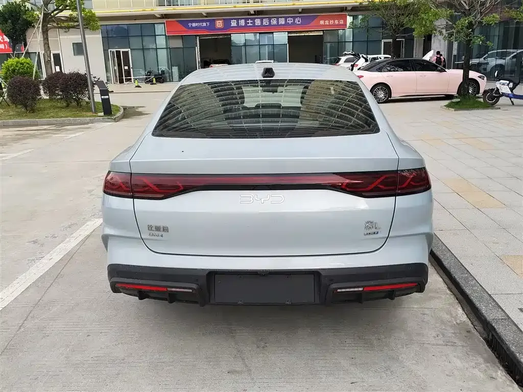 BYD Qin L 2025 из CN, фото 5
