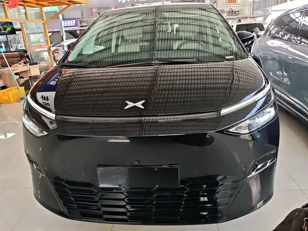XPeng X9 2024 из CN, фото 5