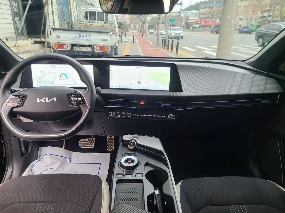 Kia EV6 2023 из KR, фото 4
