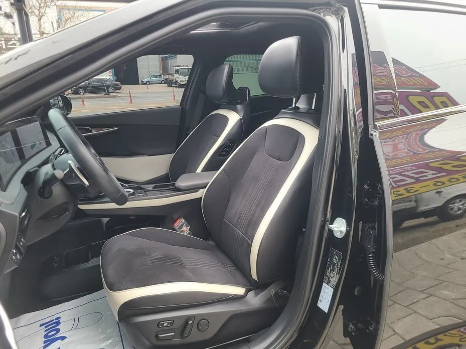 Kia EV6 2023 из KR, фото 10