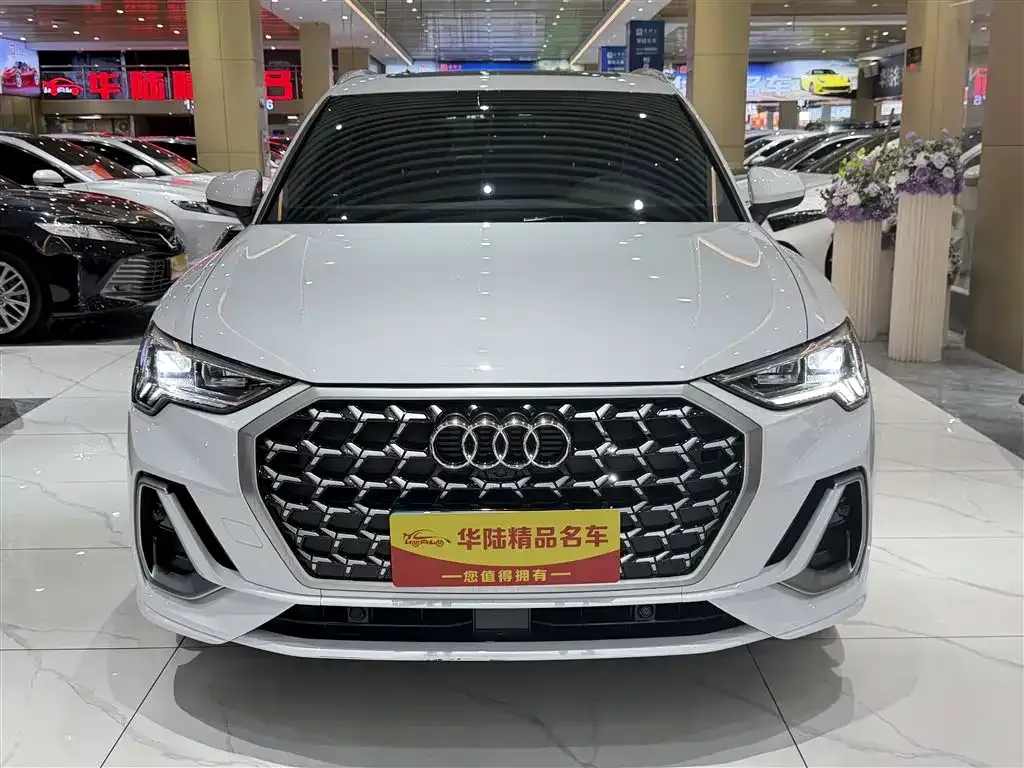 Audi Q3 — фото 4