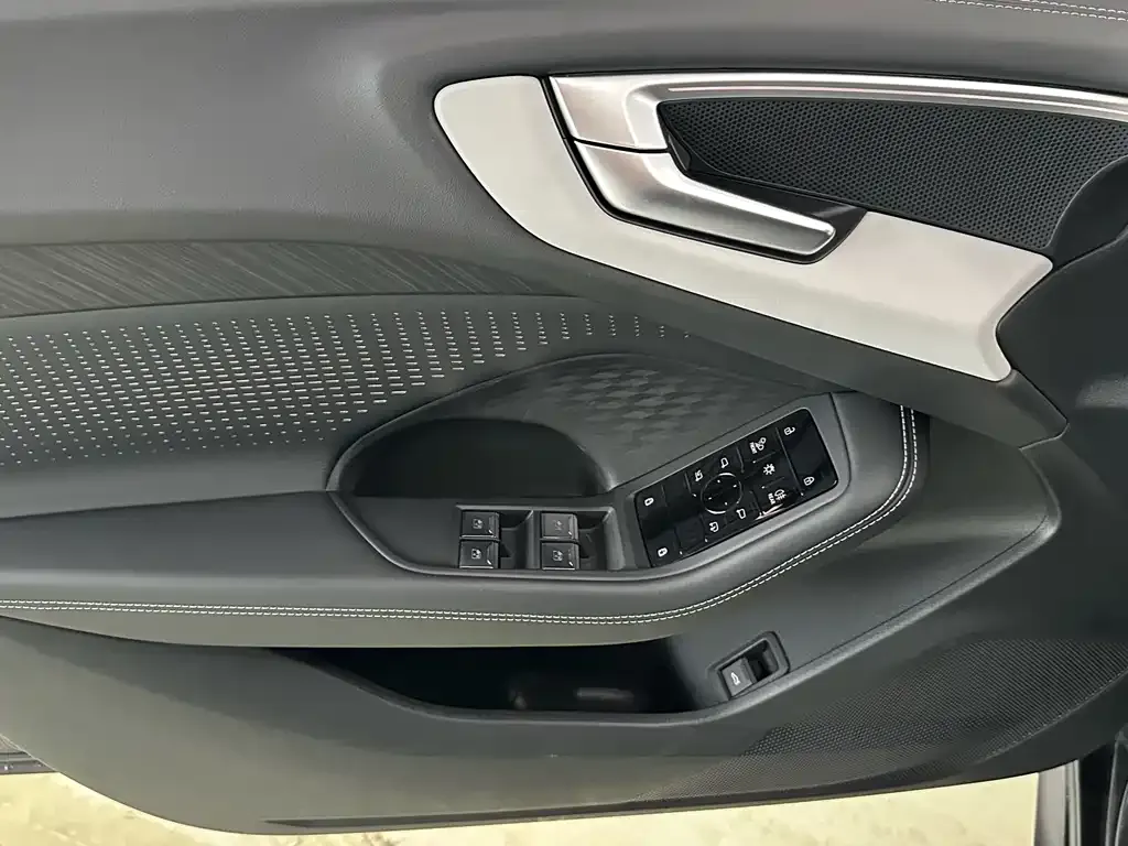 Audi A5L 2025 из CN, фото 7