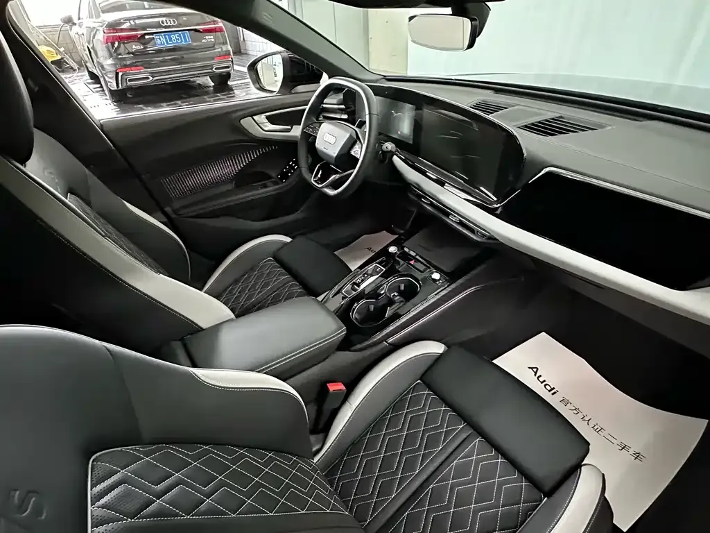Audi A5L 2025 из CN, фото 10