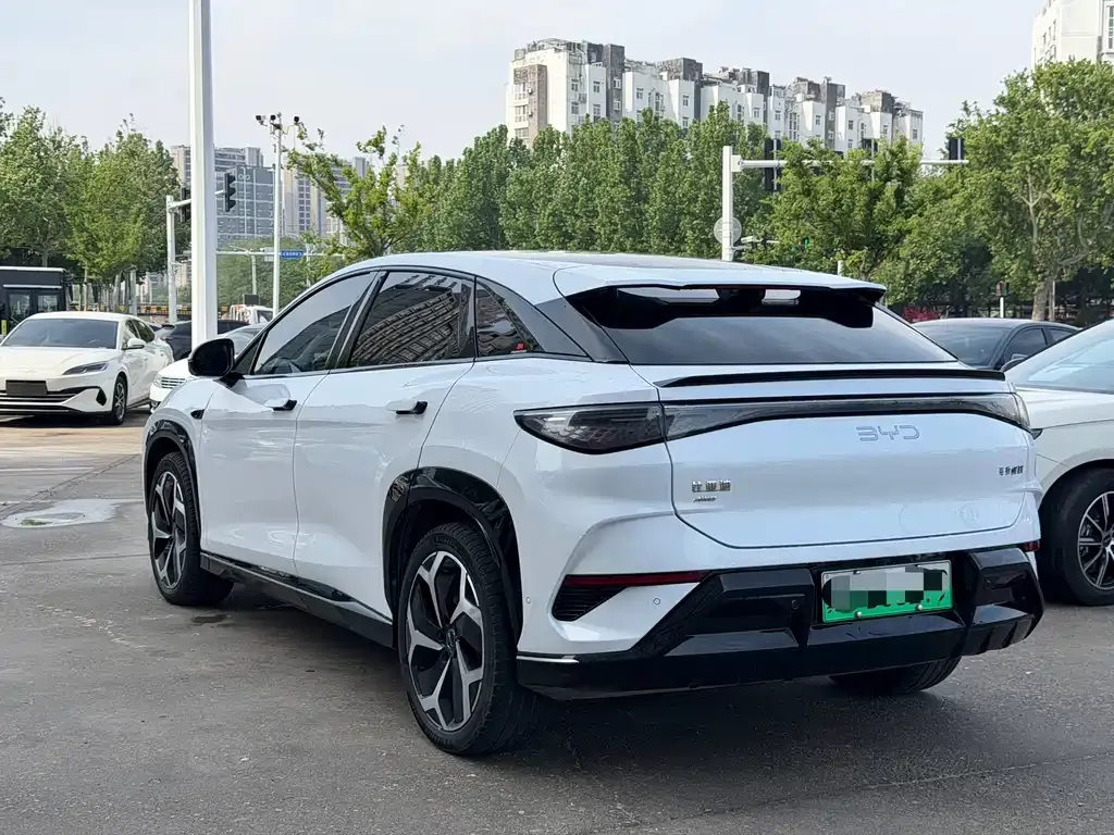 BYD Seal 07 EV — фото 10