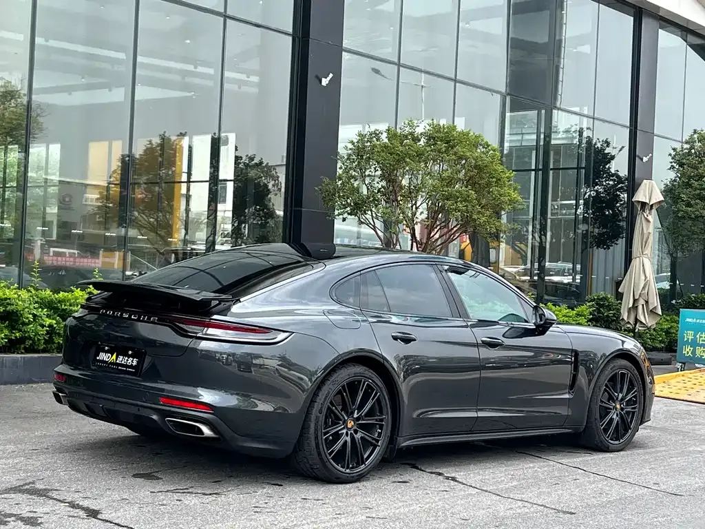 Porsche Panamera — фото 10