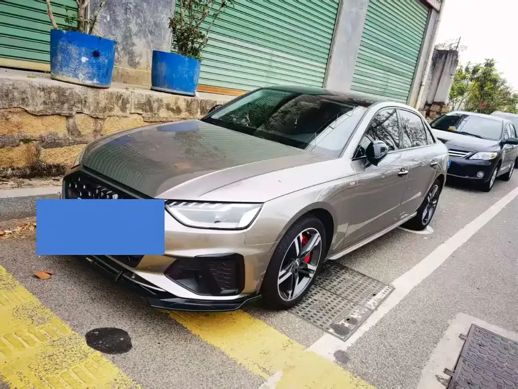 Audi A4L 2021 из CN, фото 1