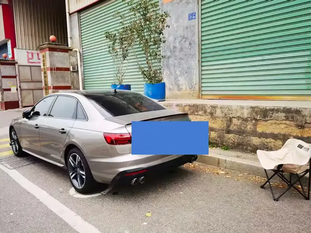 Audi A4L 2021 из CN, фото 8