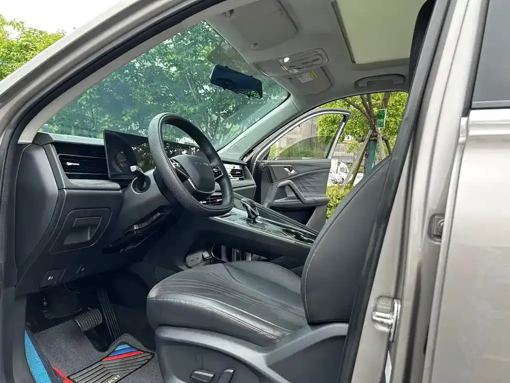 Roewe D5X DMH 2024 из CN, фото 5