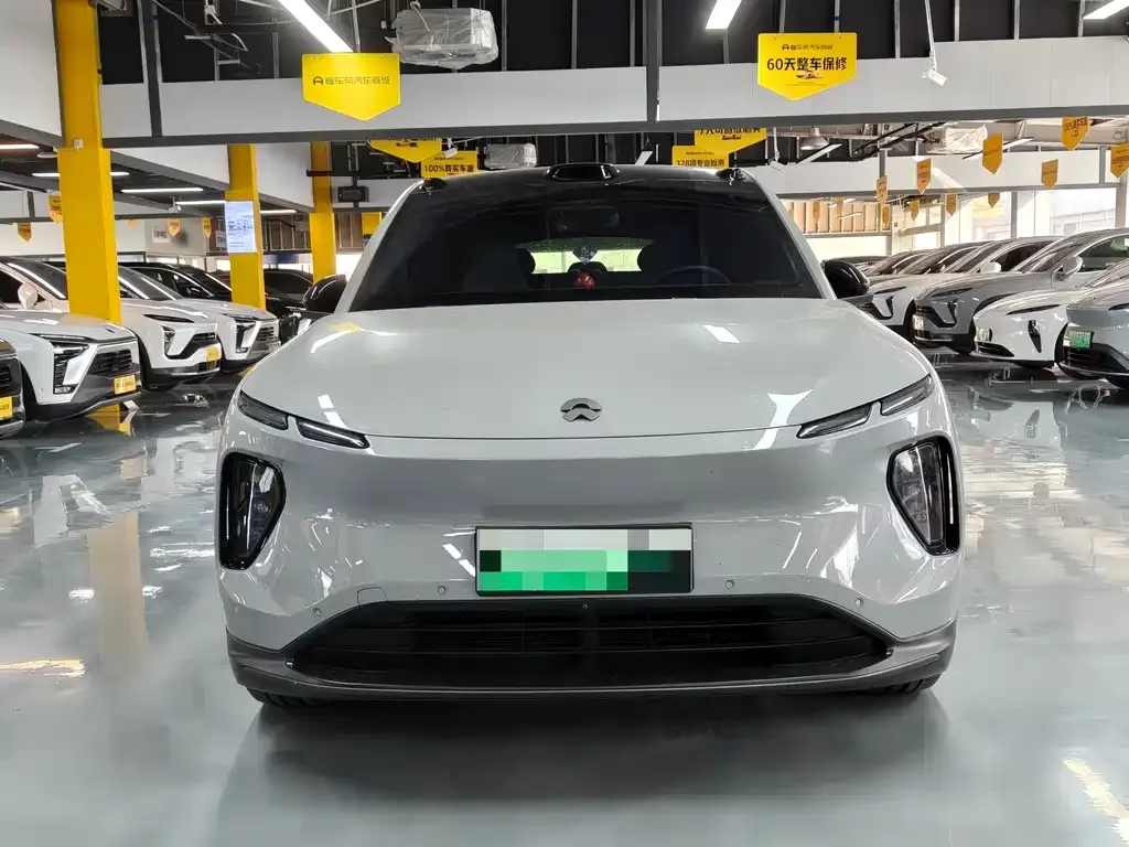 NIO EC6 — фото 9