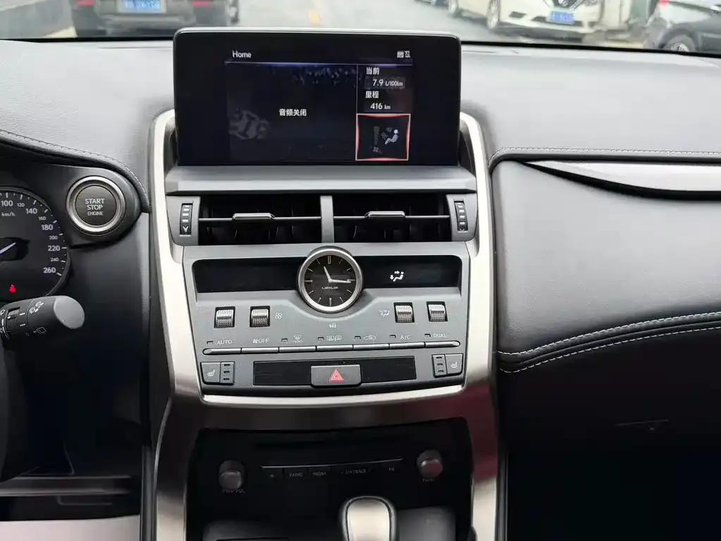 Lexus NX 2021 из CN, фото 2
