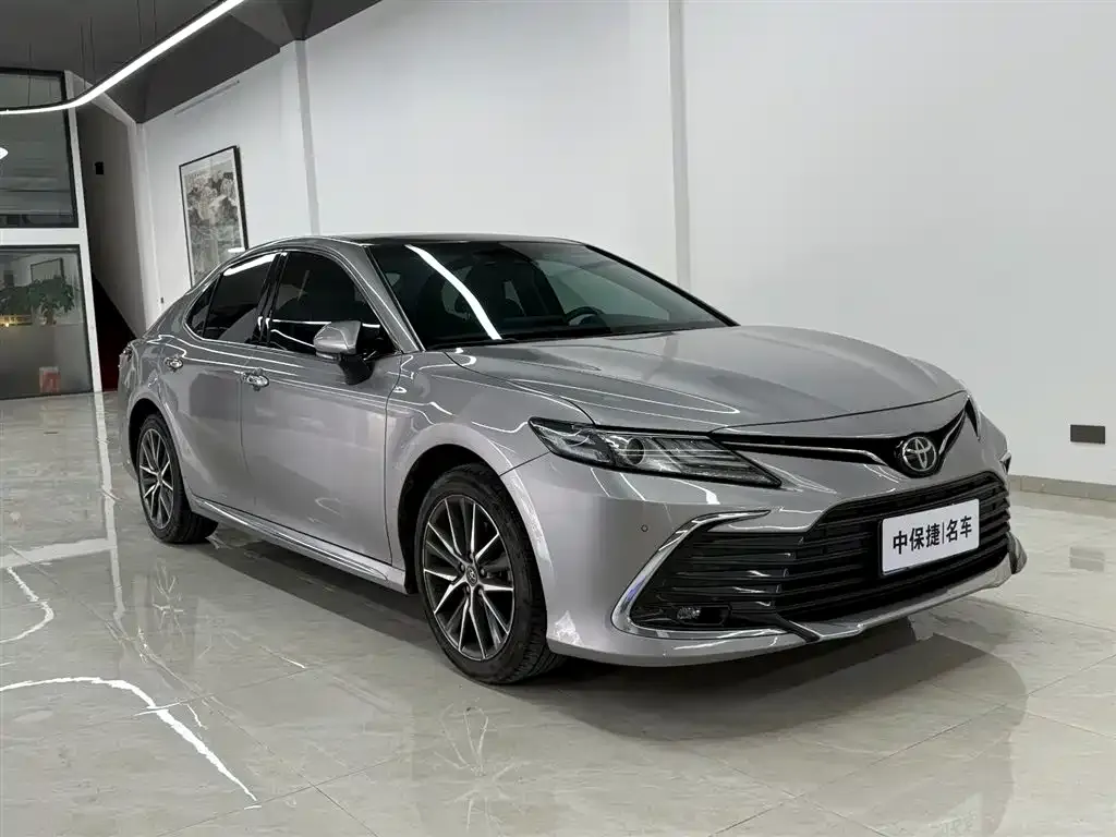 Toyota Camry 2023 из CN, фото 5