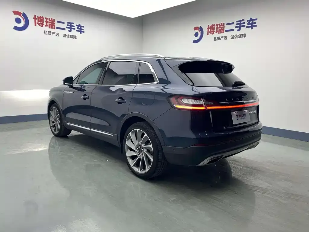 Lincoln Nautilus — фото 6