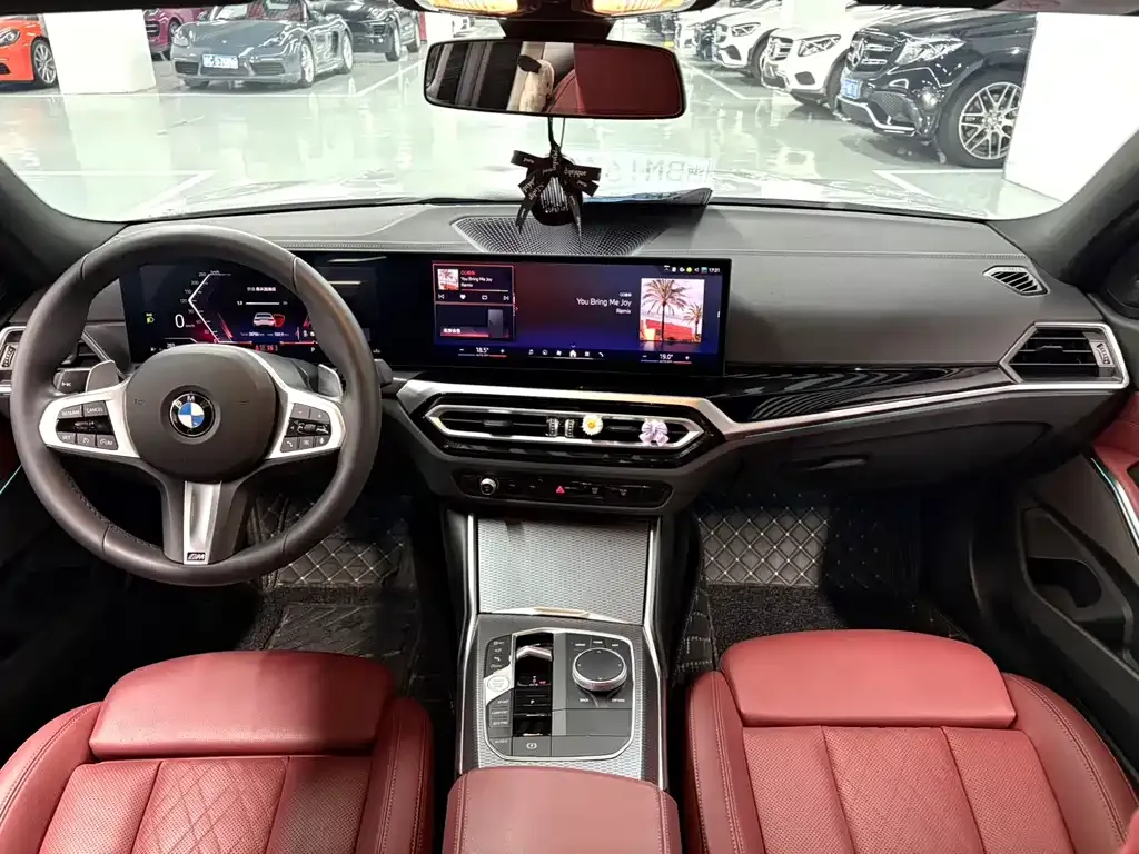 BMW 3 Series 2024 из CN, фото 6