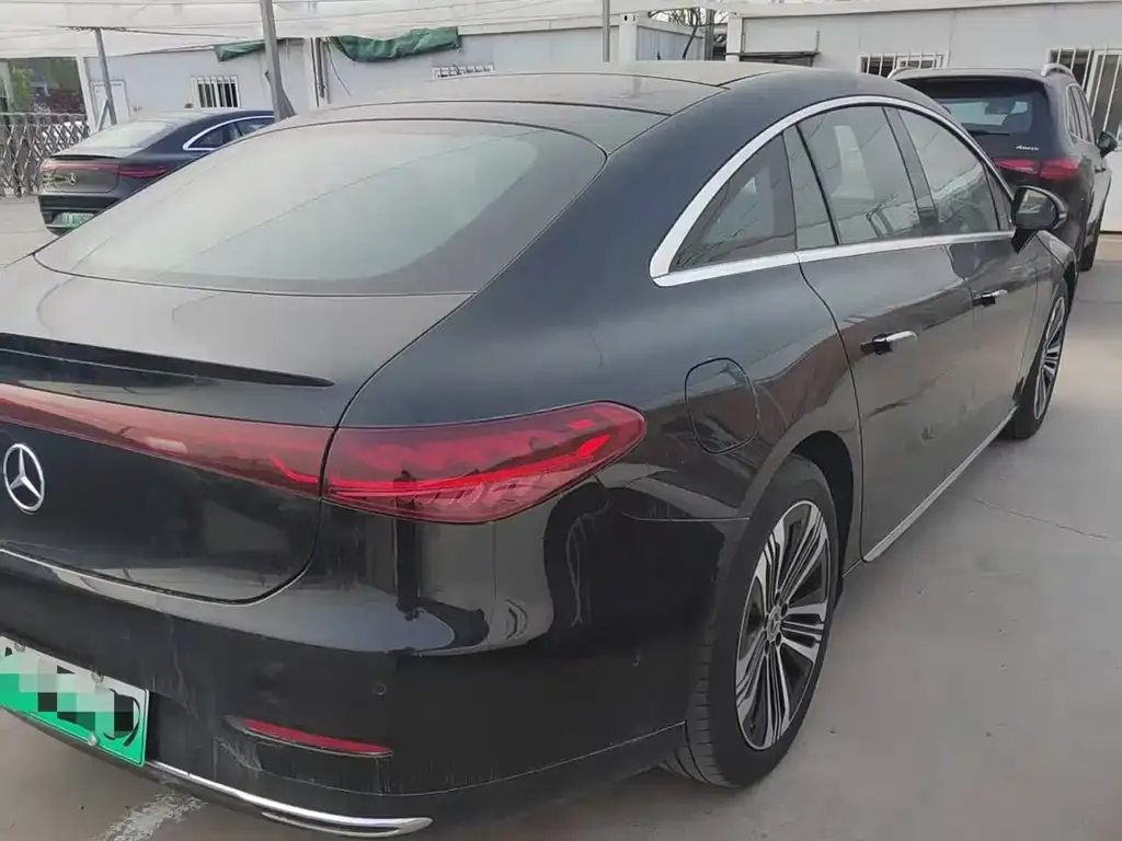 Mercedes-Benz EQS 2024 из CN, фото 5
