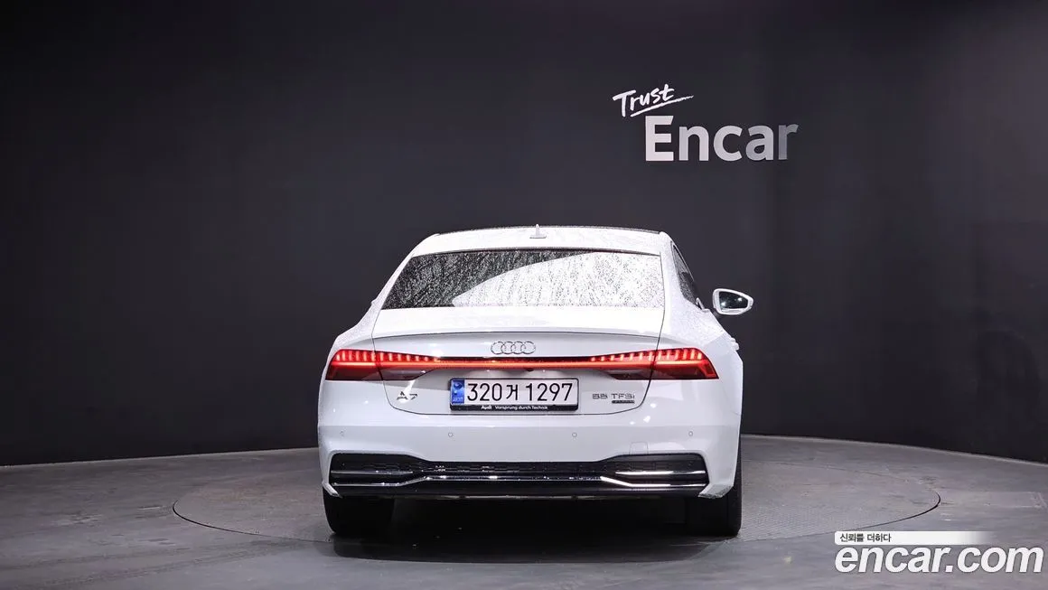 Audi A7 2021 из KR, фото 2