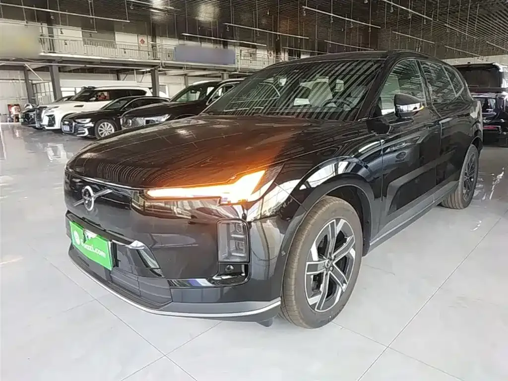 Volvo XC70 Plug-in Hybrid 2026 из CN, фото 6