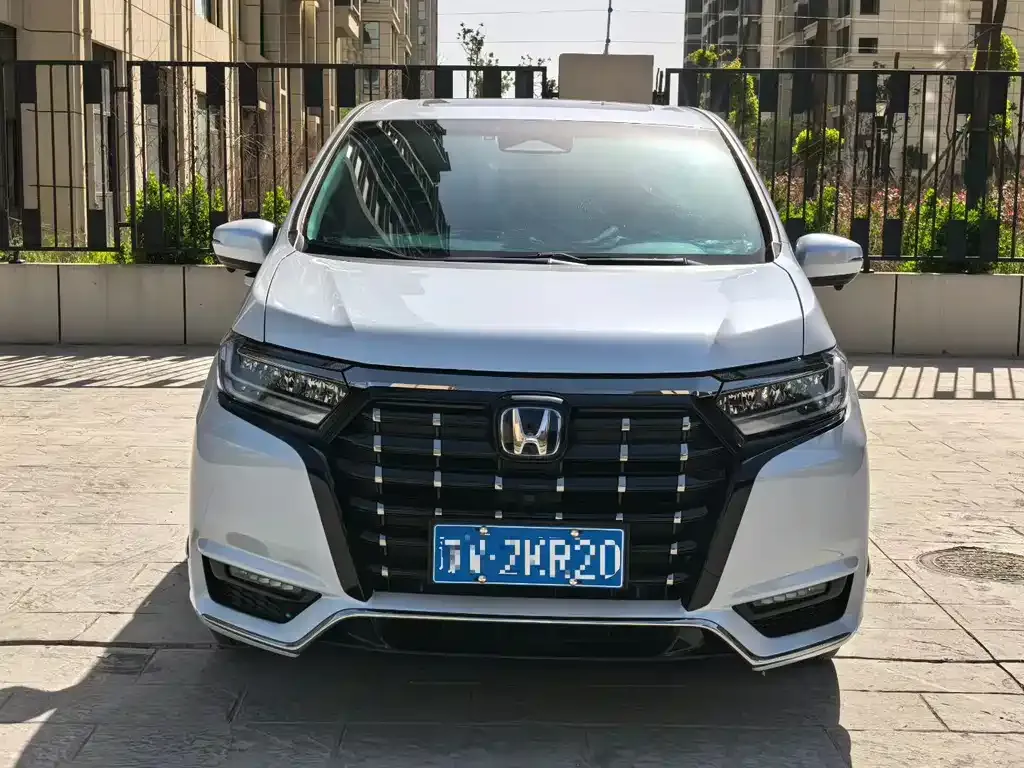 Honda Elysion 2025 из CN, фото 6