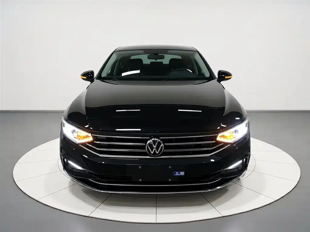 Volkswagen Magotan 2021 из CN, фото 6