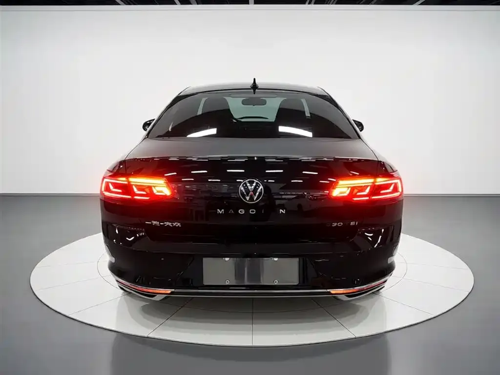 Volkswagen Magotan 2021 из CN, фото 9