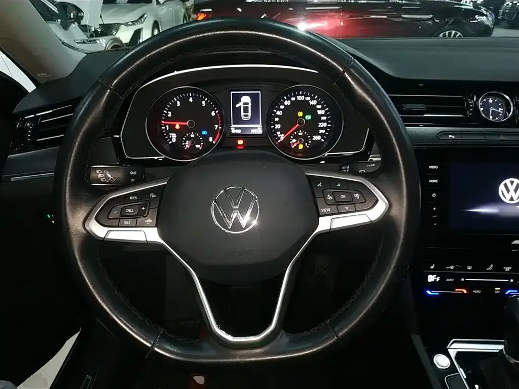 Volkswagen Magotan 2021 из CN, фото 4