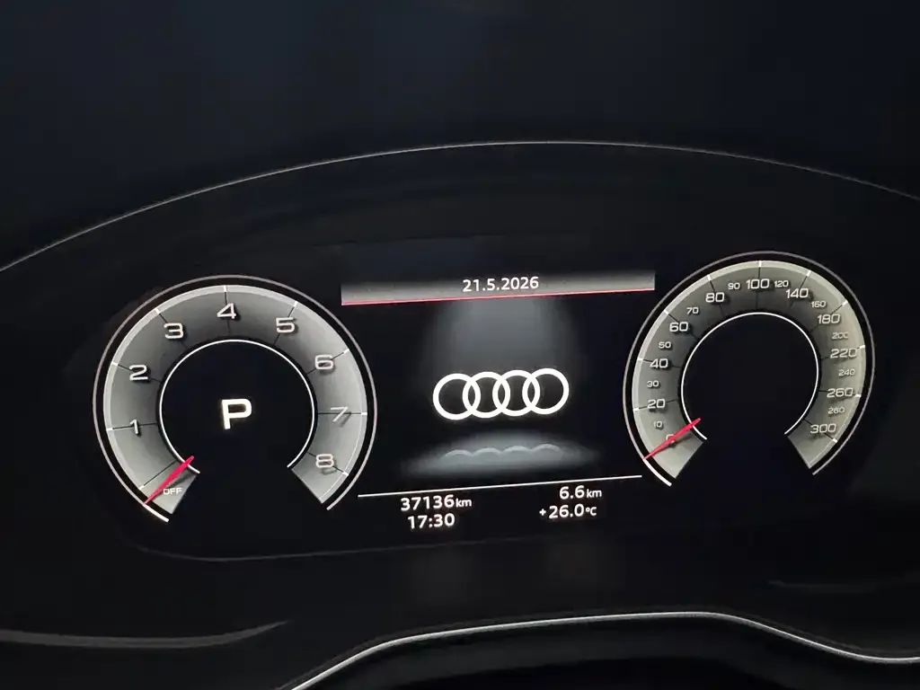 Audi A4L — фото 2