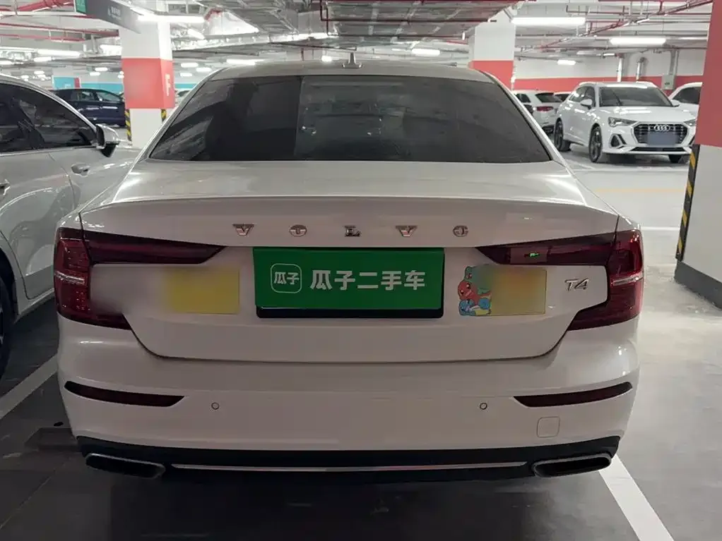Volvo S60 2021 из CN, фото 2