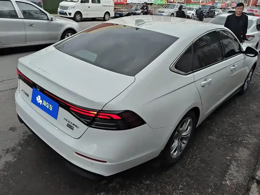 Honda Accord 2023 из CN, фото 10
