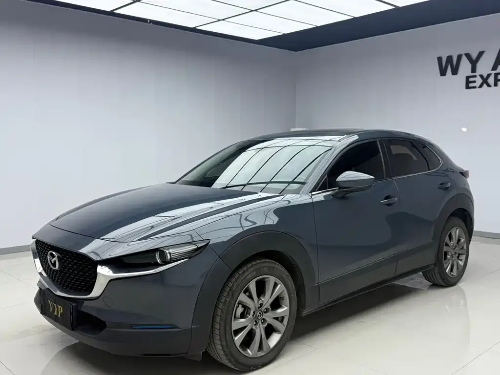 Mazda CX-30 — фото 1