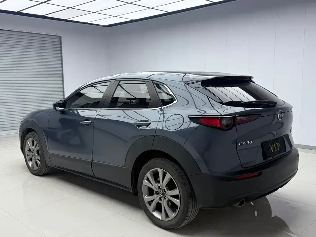 Mazda CX-30 — фото 4