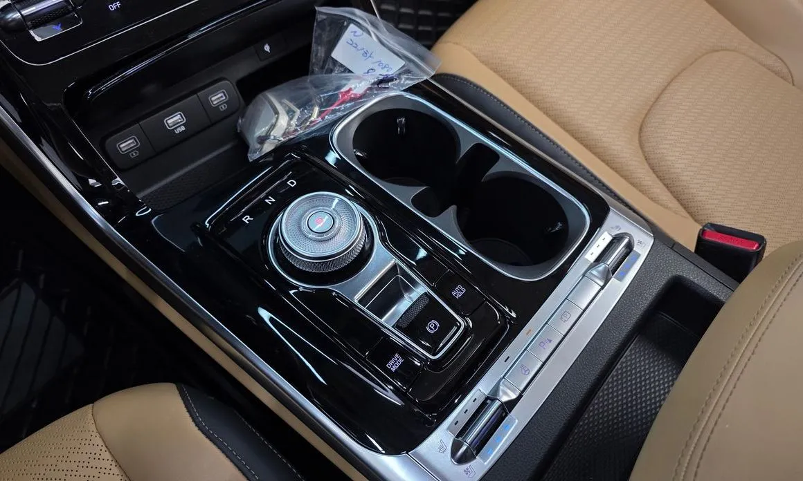 Kia Carnival 2023 из KR, фото 8