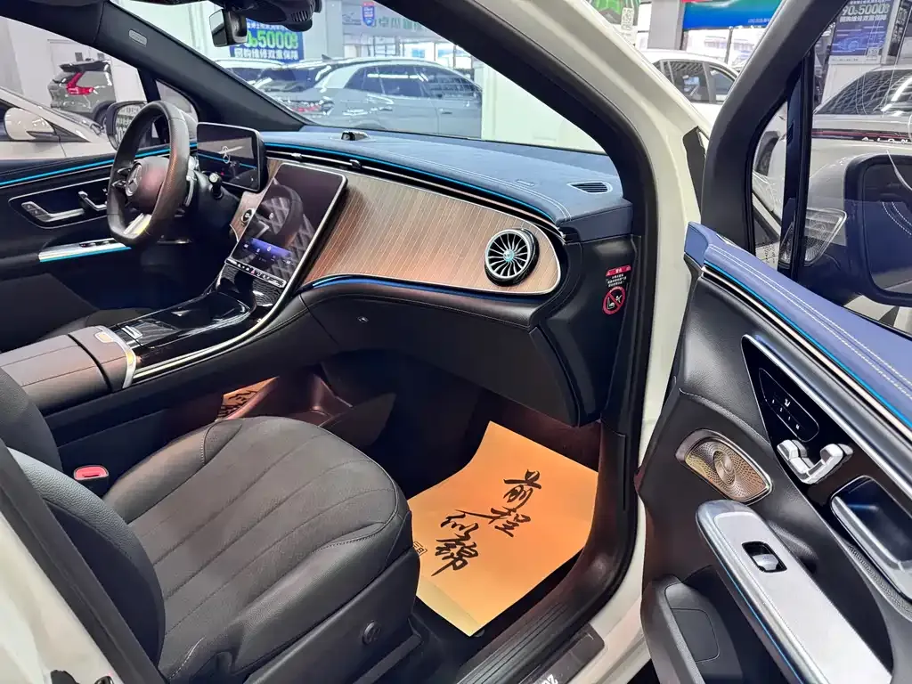 Mercedes-Benz EQE SUV 2023 из CN, фото 5