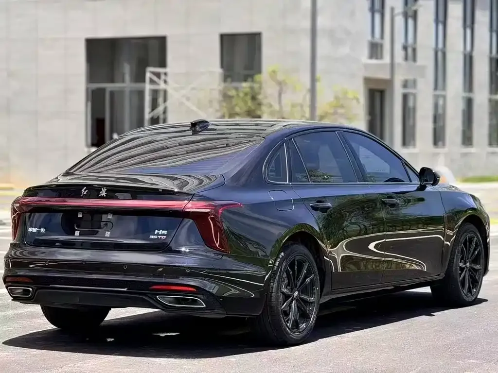 Hongqi H5 2025 из CN, фото 10