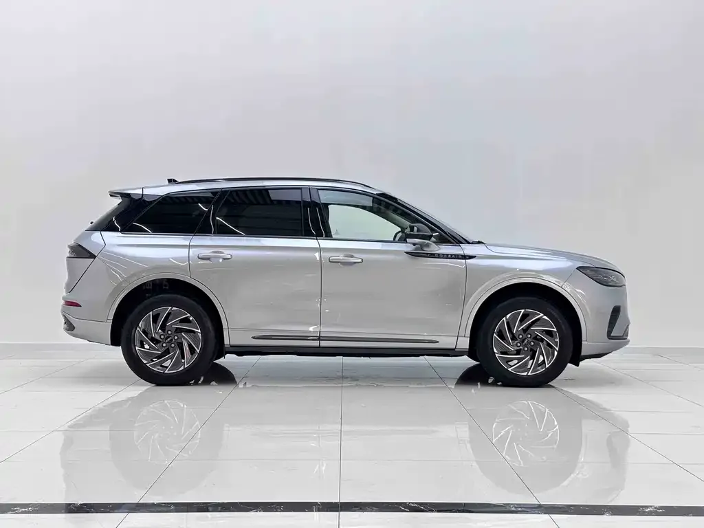 Lincoln Corsair 2024 из CN, фото 10