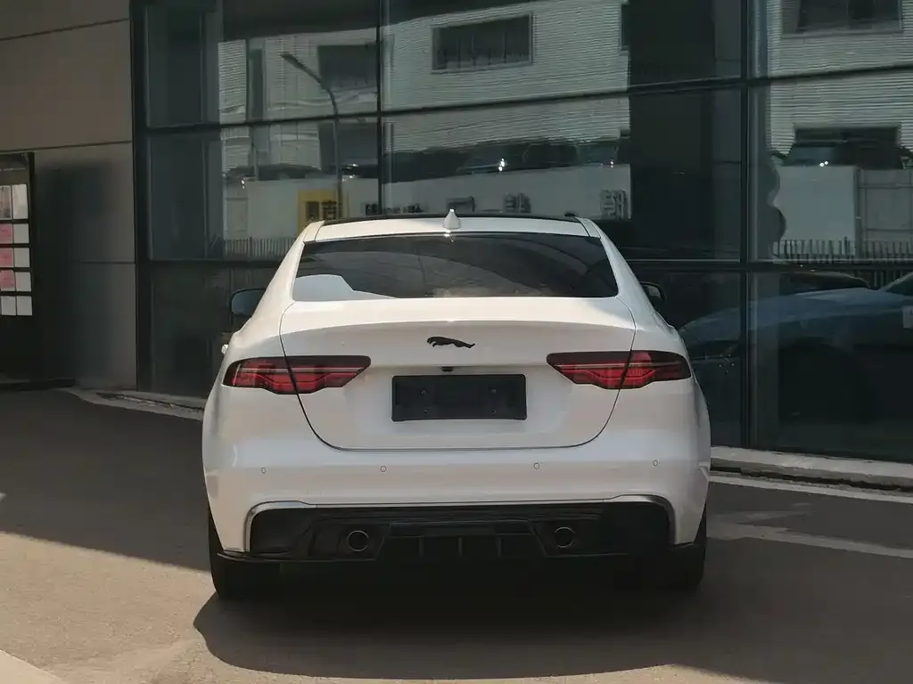 Jaguar XEL 2021 из CN, фото 4