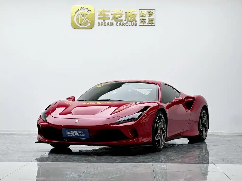 Ferrari F8 — фото 1