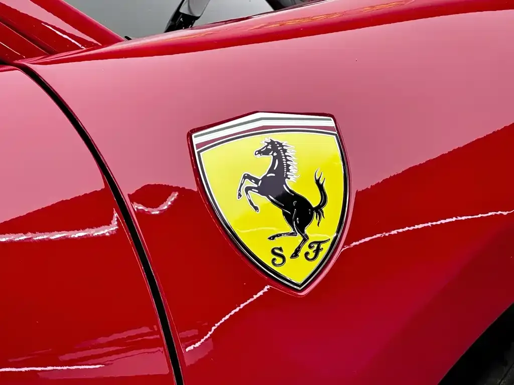 Ferrari F8 — фото 8