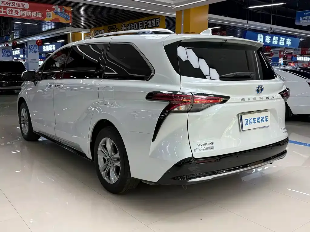 Toyota Sienna 2022 из CN, фото 8